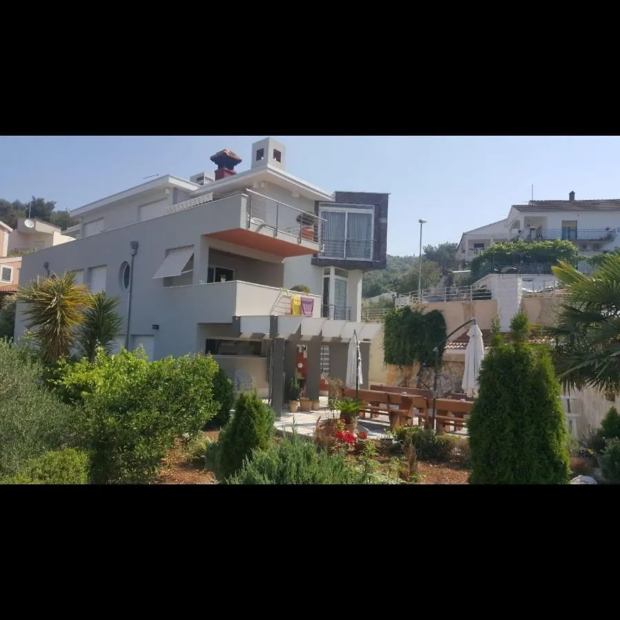 Studio Apartment In Trogir With Balcony, Air Conditioning Wifi 4328-3 0*,  Croatia