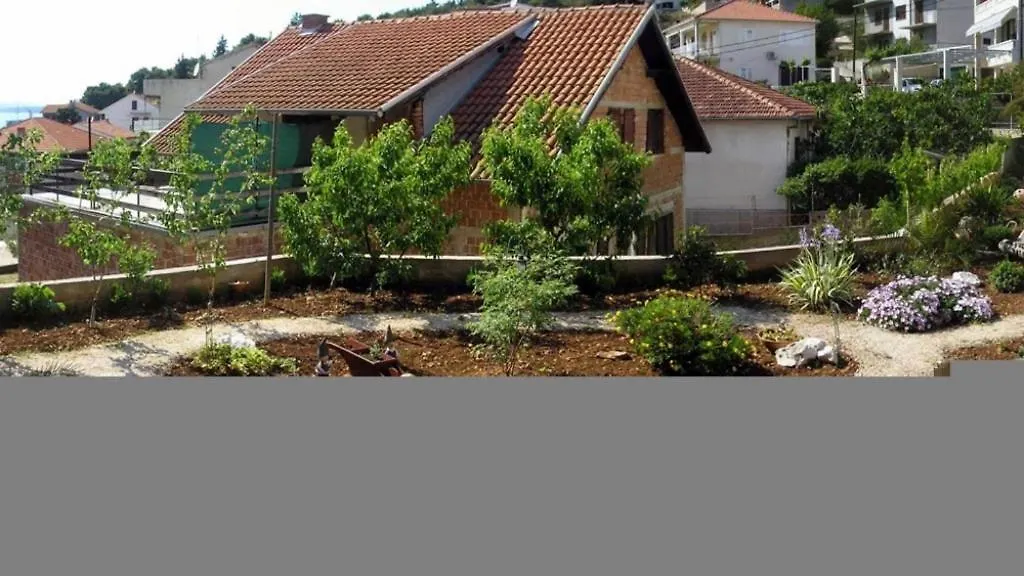 Studio Apartment In Trogir With Balcony, Air Conditioning Wifi 4328-3